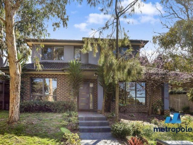 Townhouse for rent in Mount Waverley, Melbourne