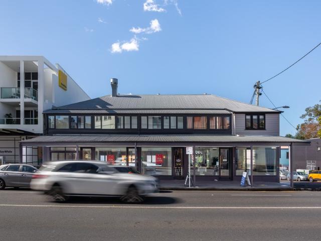 Retail for rent in Toombul, Queensland