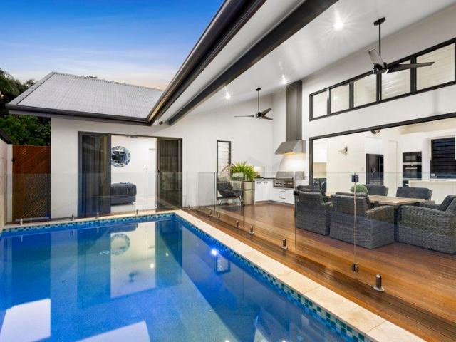 House for sale in Palm Cove, Queensland