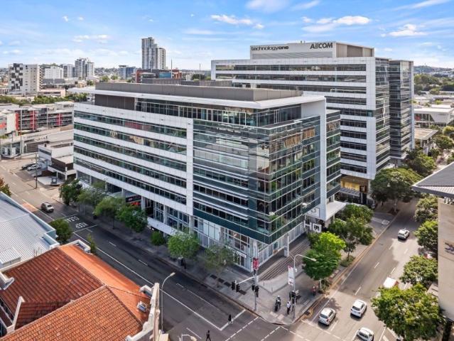 Office for rent in Toombul, Queensland