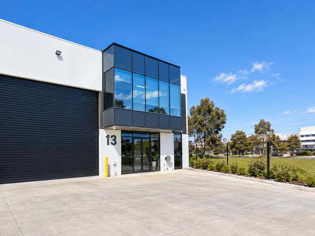 Retail for rent in Camerons Creek, Victoria