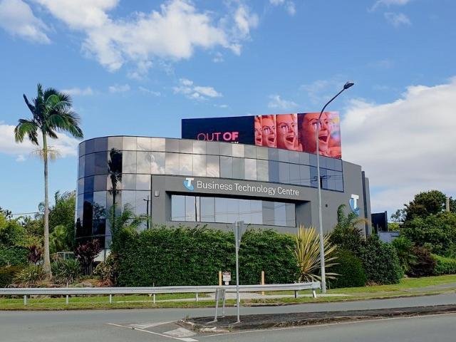 Office for rent in Toombul, Queensland
