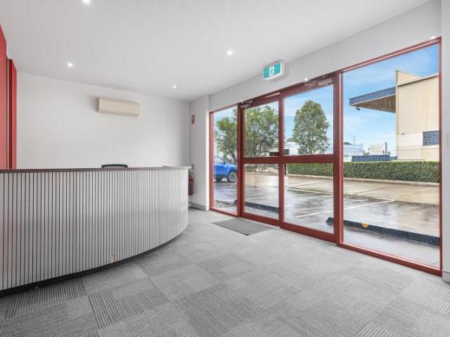 Warehouse for rent in Ambergate, New South Wales