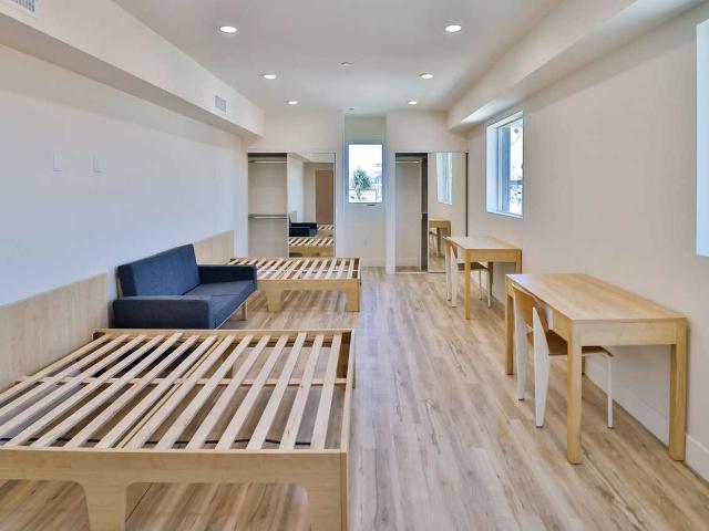 Apartment for rent in Canoga Park, California