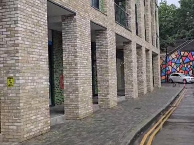 Apartment for rent in London Borough of Lewisham, Ladywell