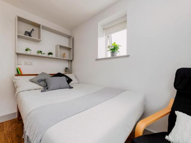 Studio for rent in Portsea, City Of Portsmouth