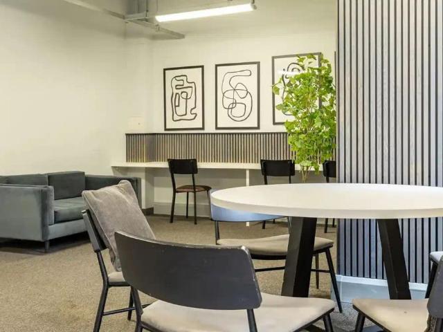 Studio for rent in Jewellery Quarter, West Midlands