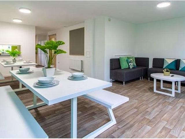 Room for rent in West Yorkshire