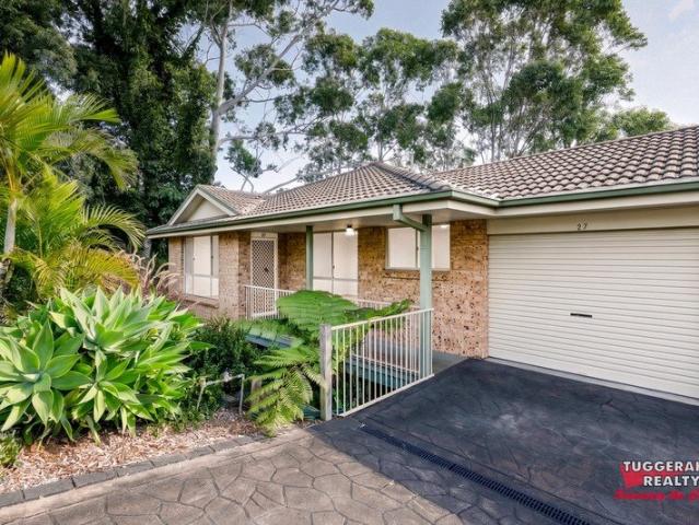 Duplex for sale in Tuggerah, New South Wales