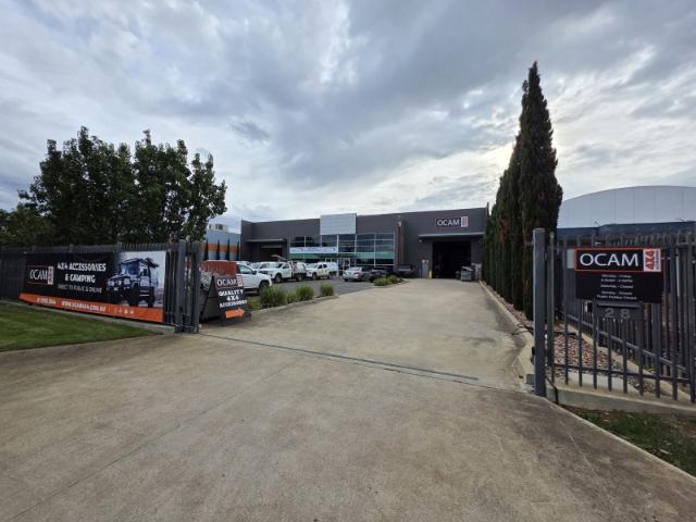 Warehouse for rent in Mawson Lakes, Adelaide