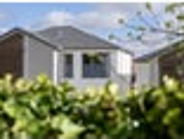House for sale in Green Bay, Whau