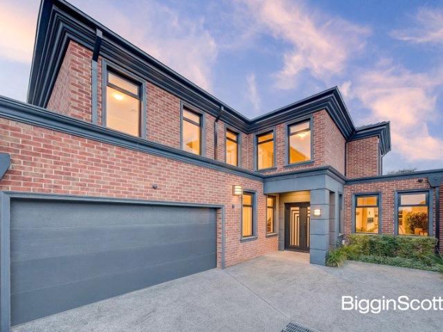 Townhouse for sale in Camerons Creek, Victoria