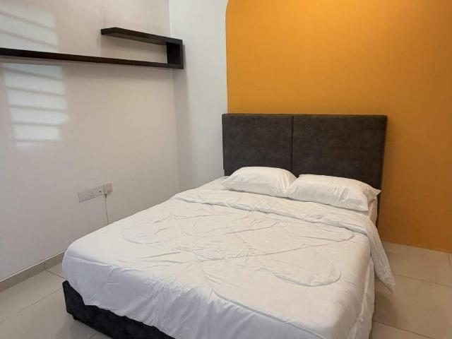 Room for rent in Sendayan Village, Negeri Sembilan