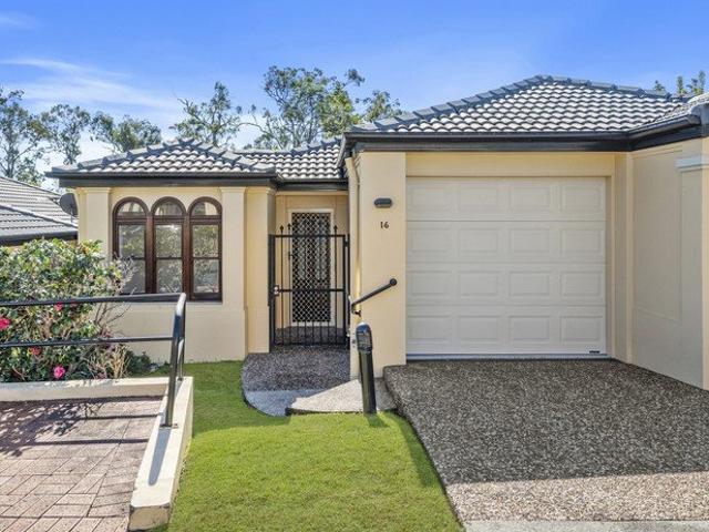 Townhouse for sale in Fernbrook, Queensland