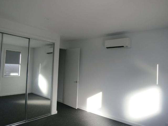 Townhouse for rent in Camerons Creek, Victoria