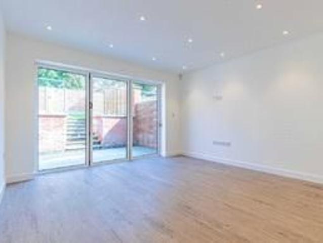 Room for rent in Batchworth, Hertfordshire