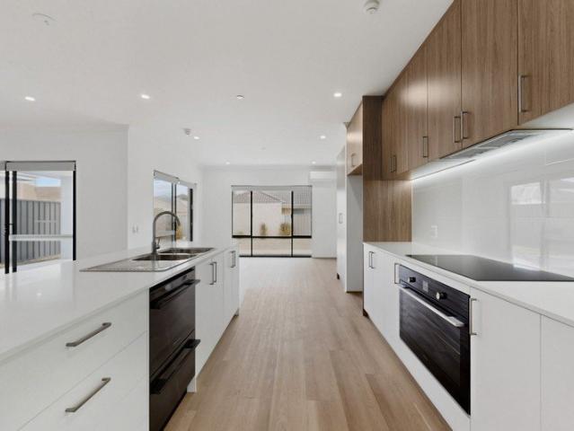 House for sale in Kelmscott, Western Australia