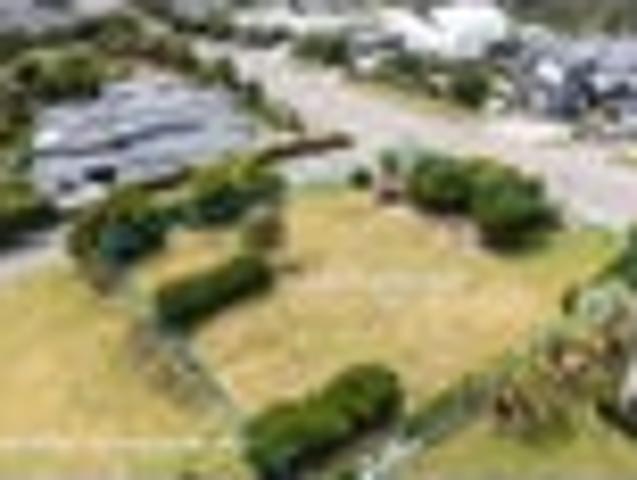 Land for sale in Chaslands, Canterbury