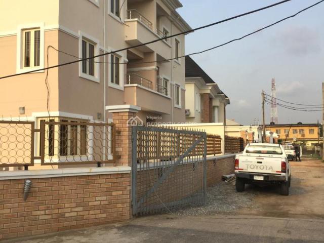 Duplex for sale in Ikeja , Abuja