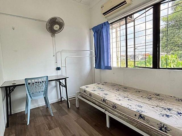 Room for rent in Petaling, Damansara Damai