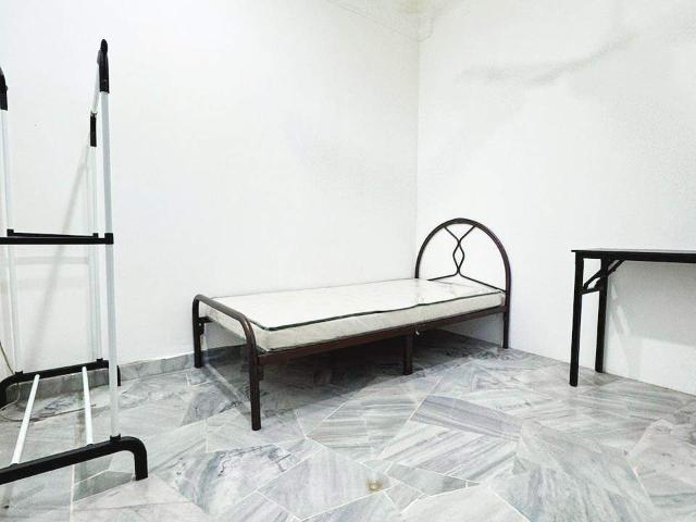 Room for rent in Petaling, Damansara Damai