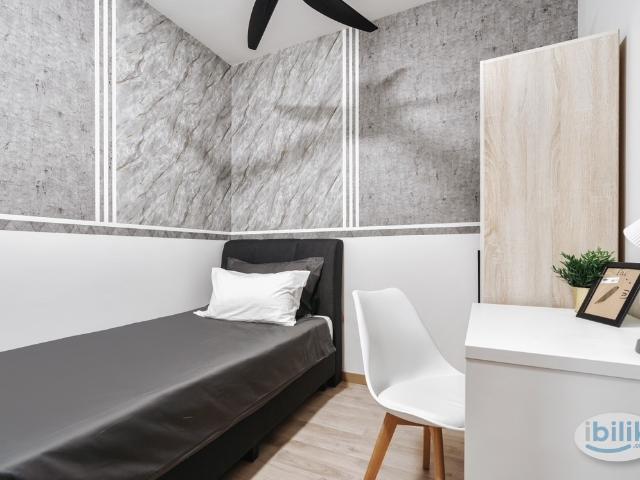 Room for rent in Petaling, Damansara Damai