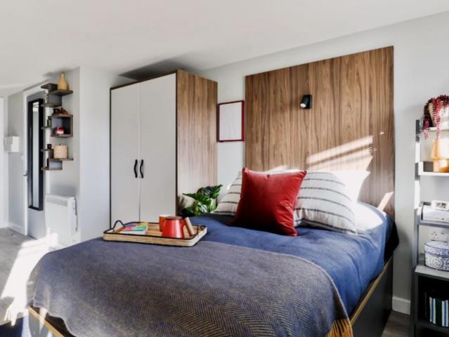 Studio for rent in The Polygon, City Of Southampton