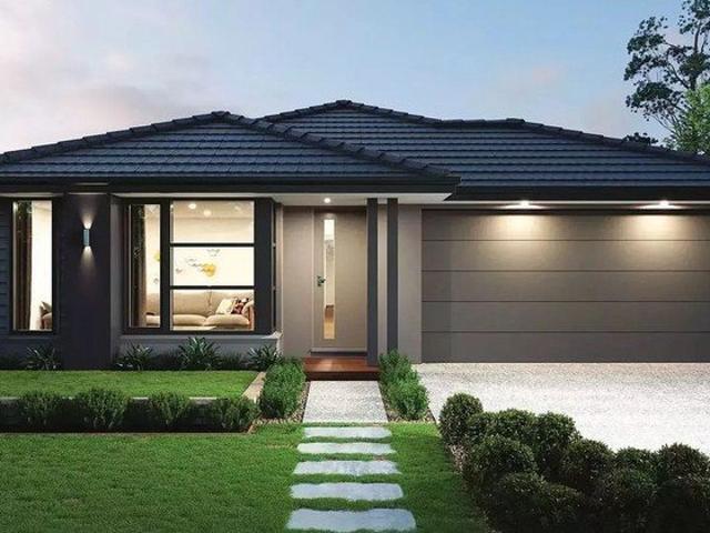 Cottage for sale in Huntly, Victoria