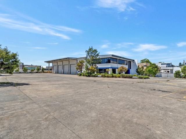Warehouse for rent in Sutherland, New South Wales