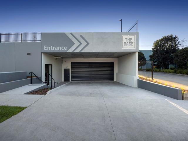Warehouse for rent in Ringwood, Melbourne