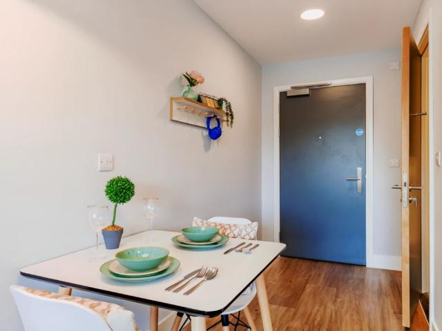 Studio for rent in Dromore, Oxfordshire
