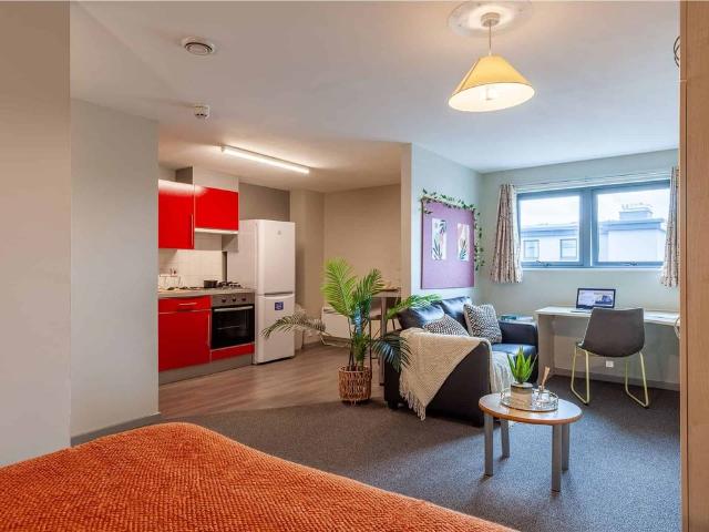 Studio for rent in Reading, Isle Of Man