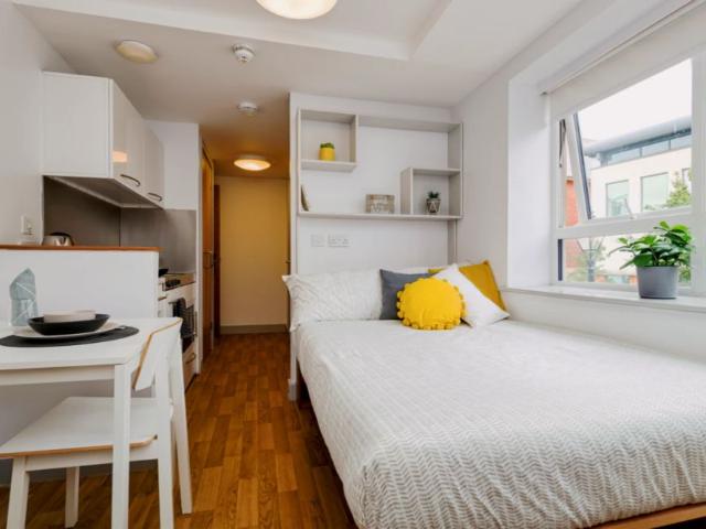 Studio for rent in Portsea, City Of Portsmouth