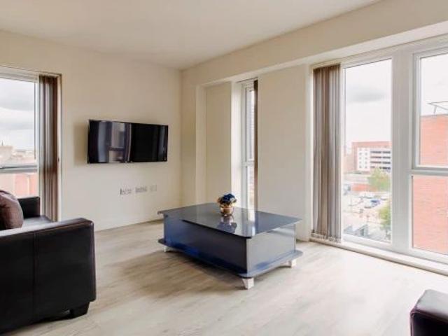 Studio for rent in St Matthew's, Old Wharf