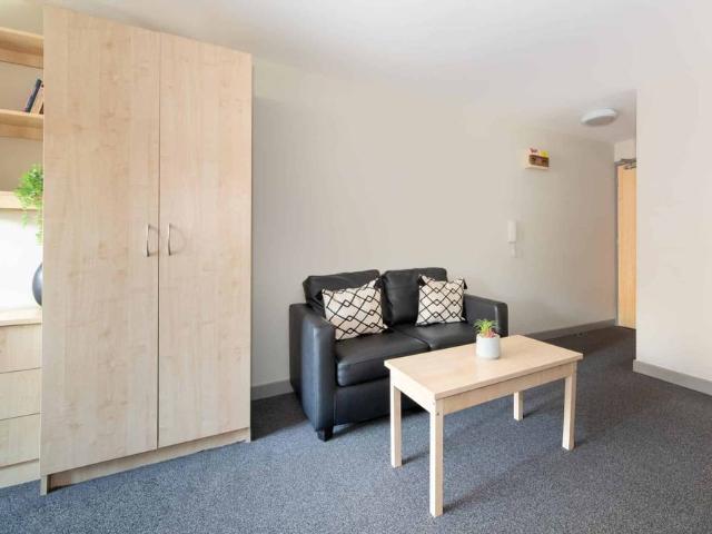 Studio for rent in Kingsdown, Feckenham