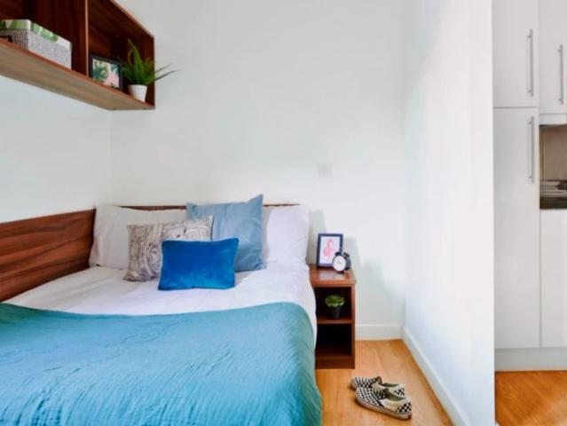 Studio for rent in Newtown, Exeter