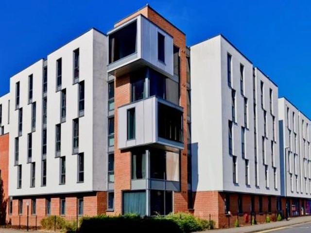 Studio for rent in Hillfields, West Midlands