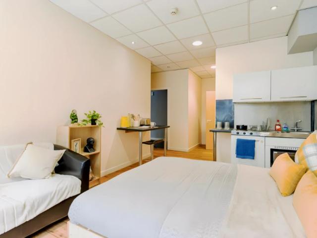 Studio for rent in Park Village, West Midlands