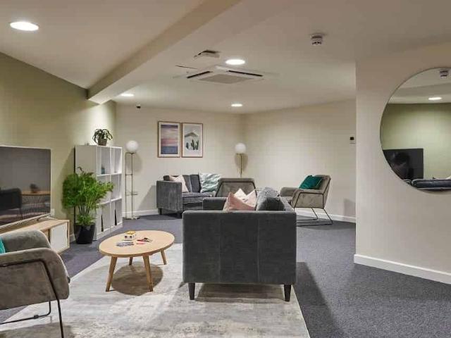 Studio for rent in St Mary's, Isle Of Man