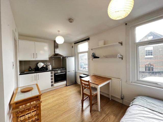 Studio for rent in Homerton, Greater London