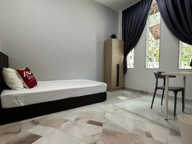 Room for rent in Petaling, Damansara Damai