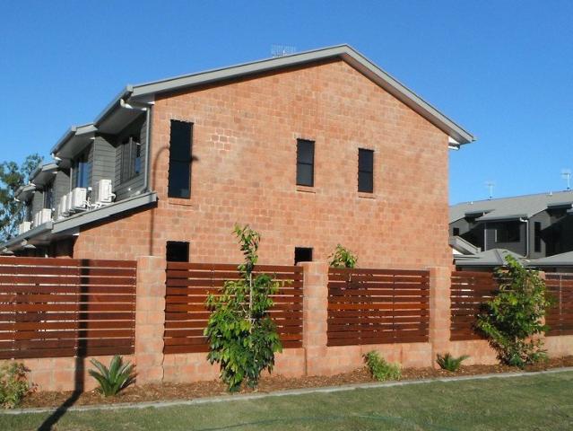 Townhouse for sale in Moranbah, Queensland