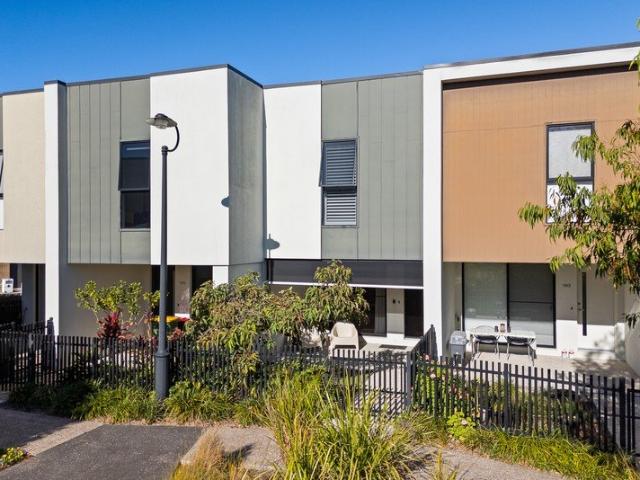 Townhouse for rent in North Lakes, Greater Brisbane