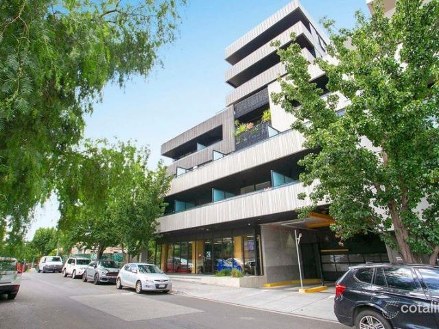 Garage for sale in Camerons Creek, Victoria