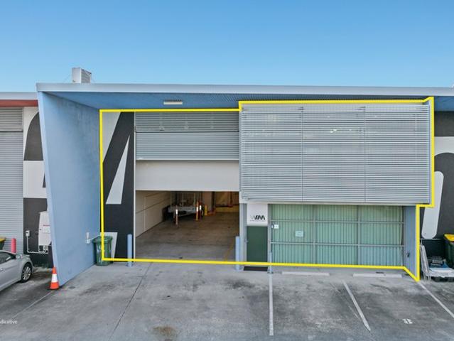 Warehouse for sale in Kings Creek, Queensland