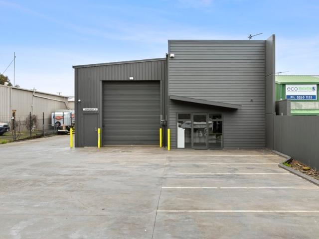 Warehouse for sale in Anglesea, Victoria
