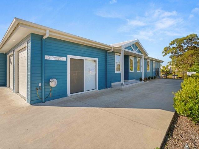 House for sale in Sussex Inlet, Shoalhaven City Council