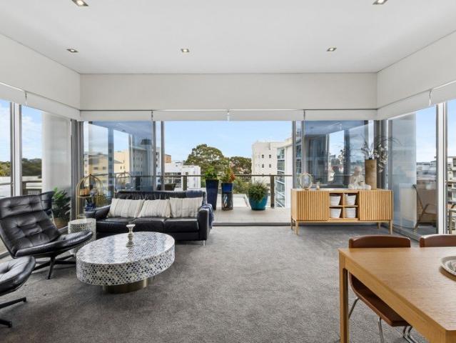 Apartment for sale in Cockburn, Western Australia