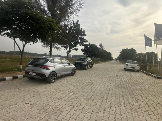 Land for sale in Zirakpur, Punjab