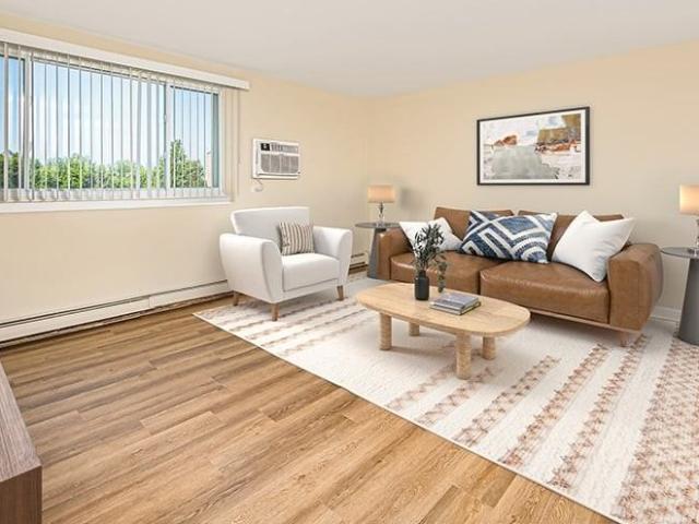 Apartment for rent in Downers Grove, Illinois